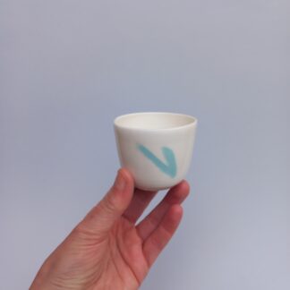 S modrým vtočeným srdíčkem