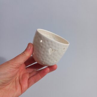 S prorývaným srdíčkem